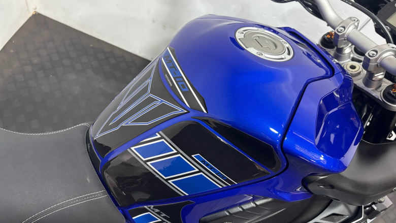 Yamaha Mt-10 (16MY)